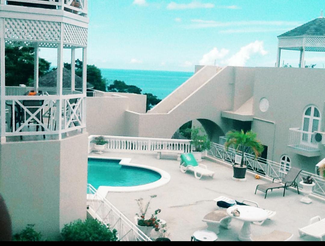 Sky Castles Apt H6 Ocho Ríos Exterior foto